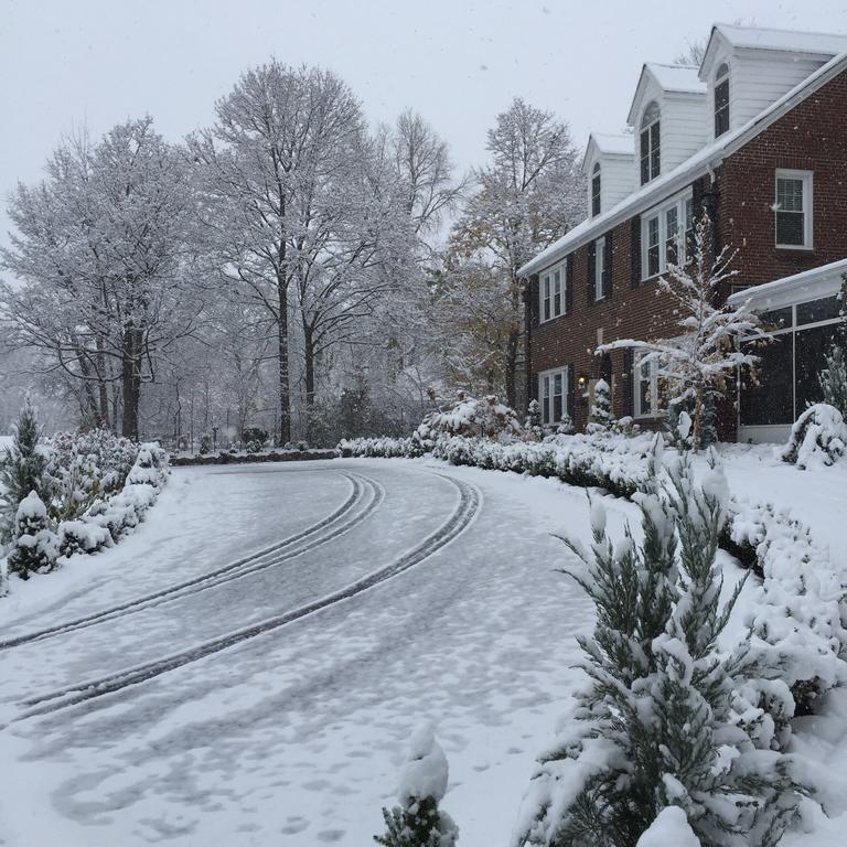 Knob Hill Bed And Breakfast Flint Εξωτερικό φωτογραφία