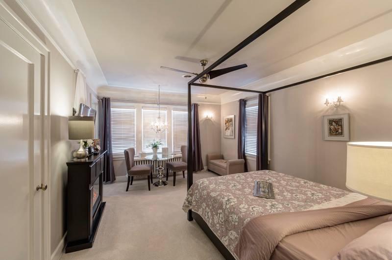 Knob Hill Bed And Breakfast Flint Εξωτερικό φωτογραφία